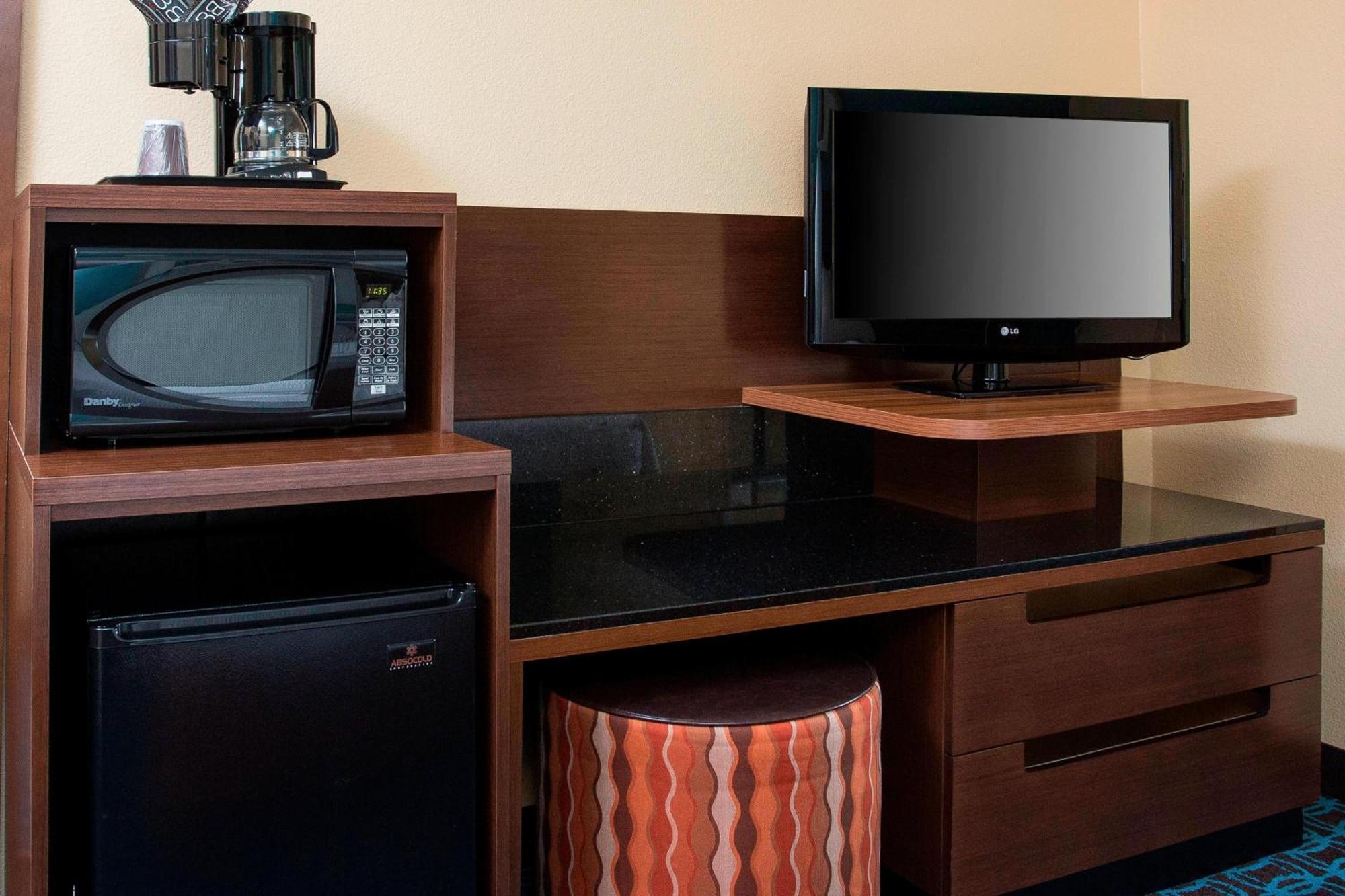 Fairfield & By Marriott Hotel 3*